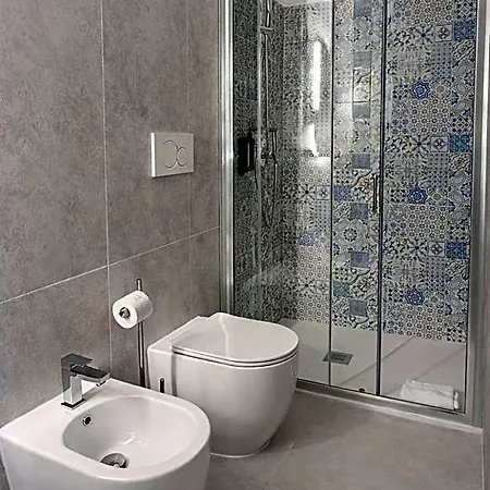 Cantore Hotel